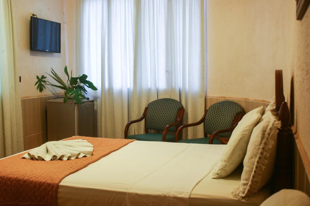 Hotel Maya Corozal Town Extérieur photo
