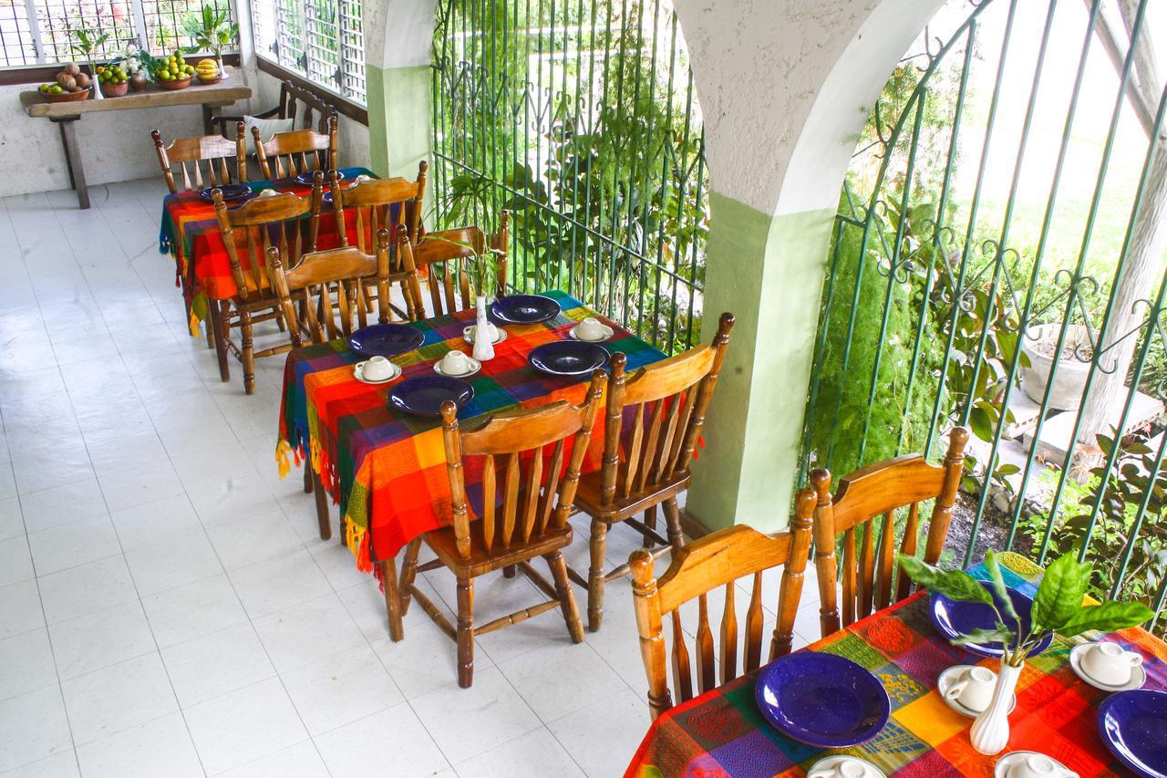 Hotel Maya Corozal Town Extérieur photo